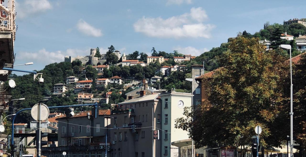 Apartment Karin Rijeka Bagian luar foto