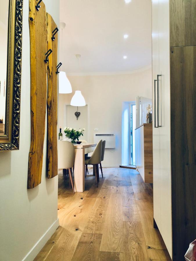 Apartment Karin Rijeka Bagian luar foto